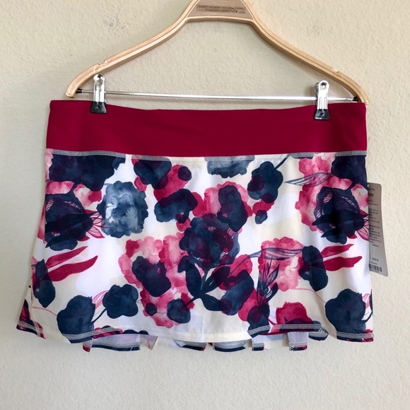 Lululemon Run Pacesetter Skirt Inky Floral Berry - Picture 2 of 3